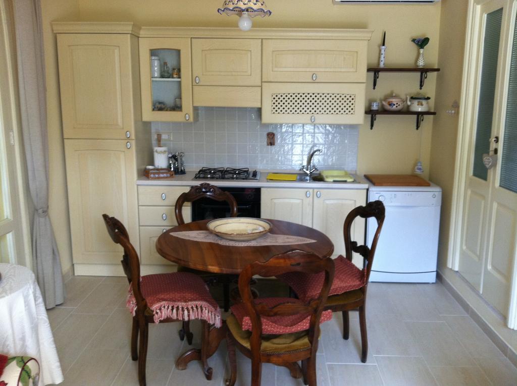 Casina San Martino Bed and Breakfast Manduria Rum bild